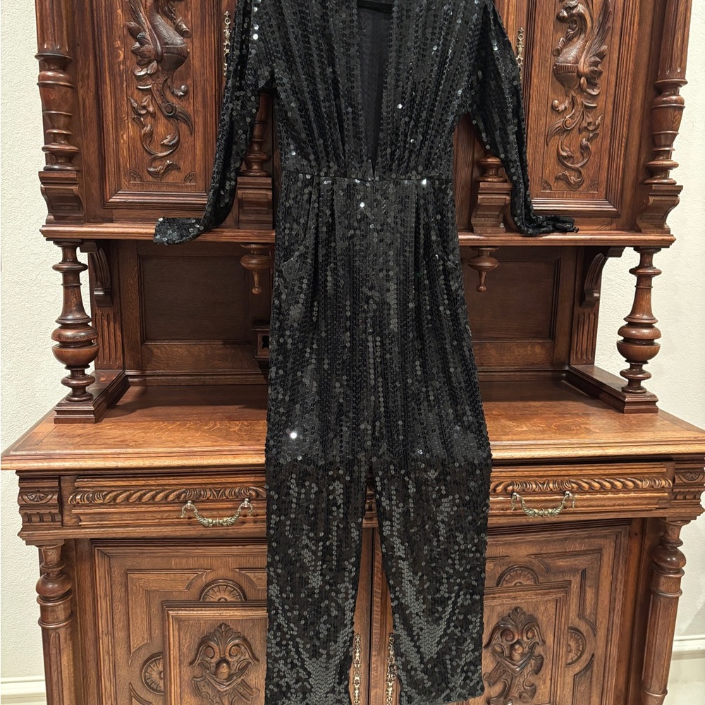 STUNNING BLACK SEQUIN JUMPSUIT-